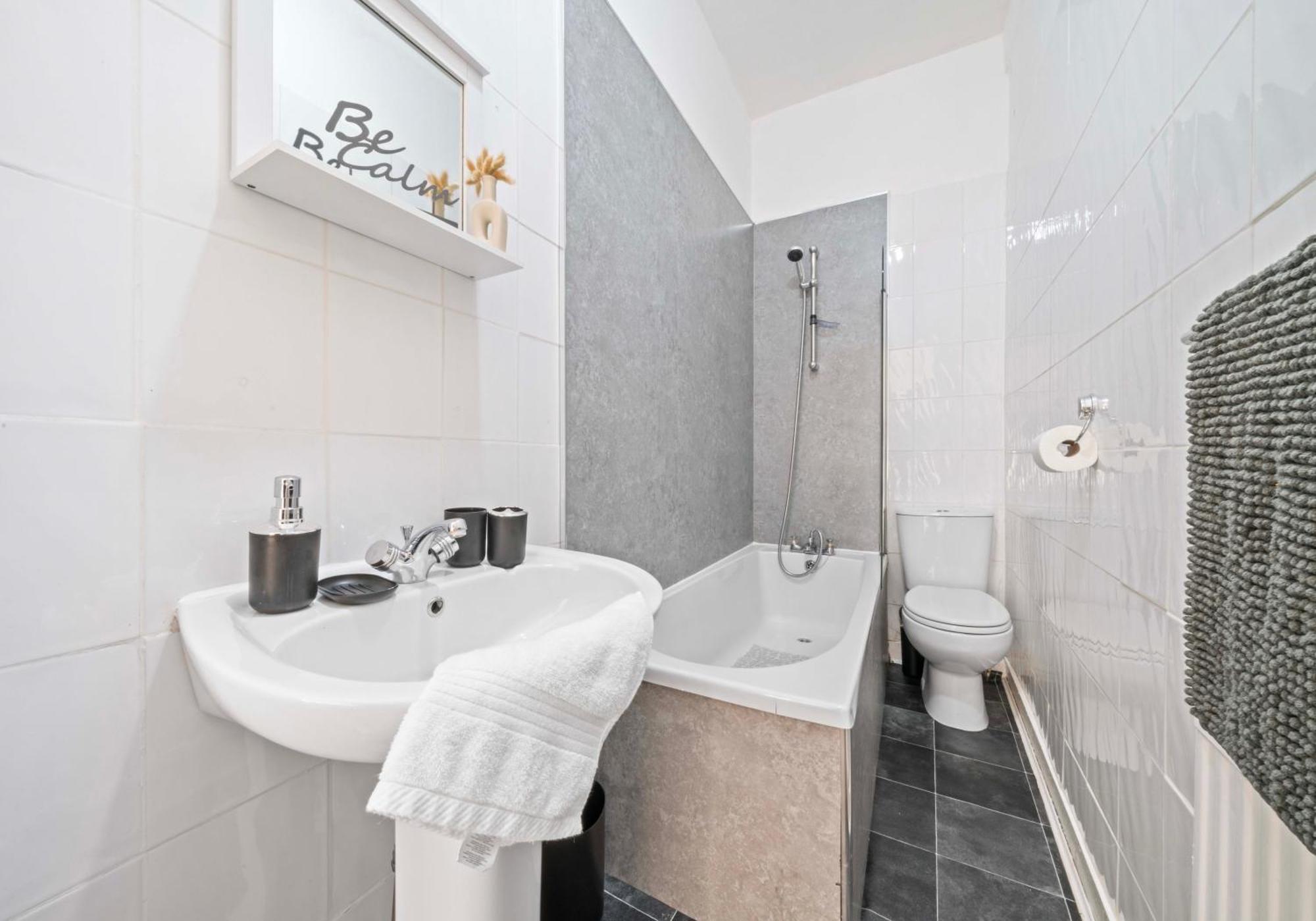 Alexander Apartment By Klass Living Coatbridge Buitenkant foto
